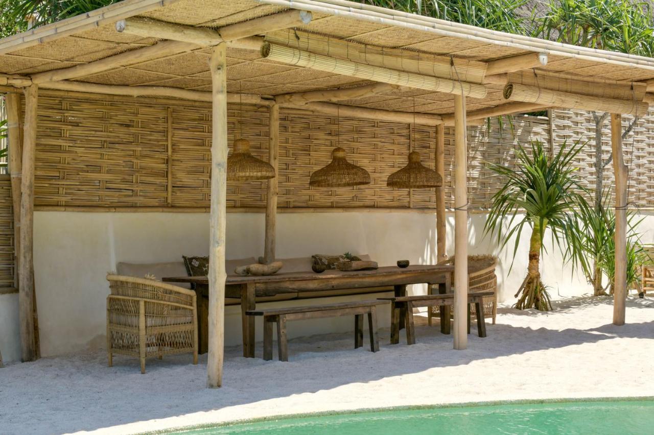 The Cabins Sandy Bay Nusa Lembongan Buitenkant foto